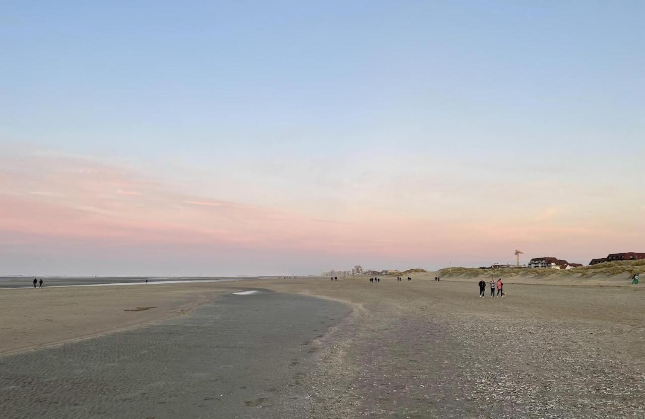 Moderne Studio Aan Het Strand In Oostduinkerke-Bad Коксейде Экстерьер фото